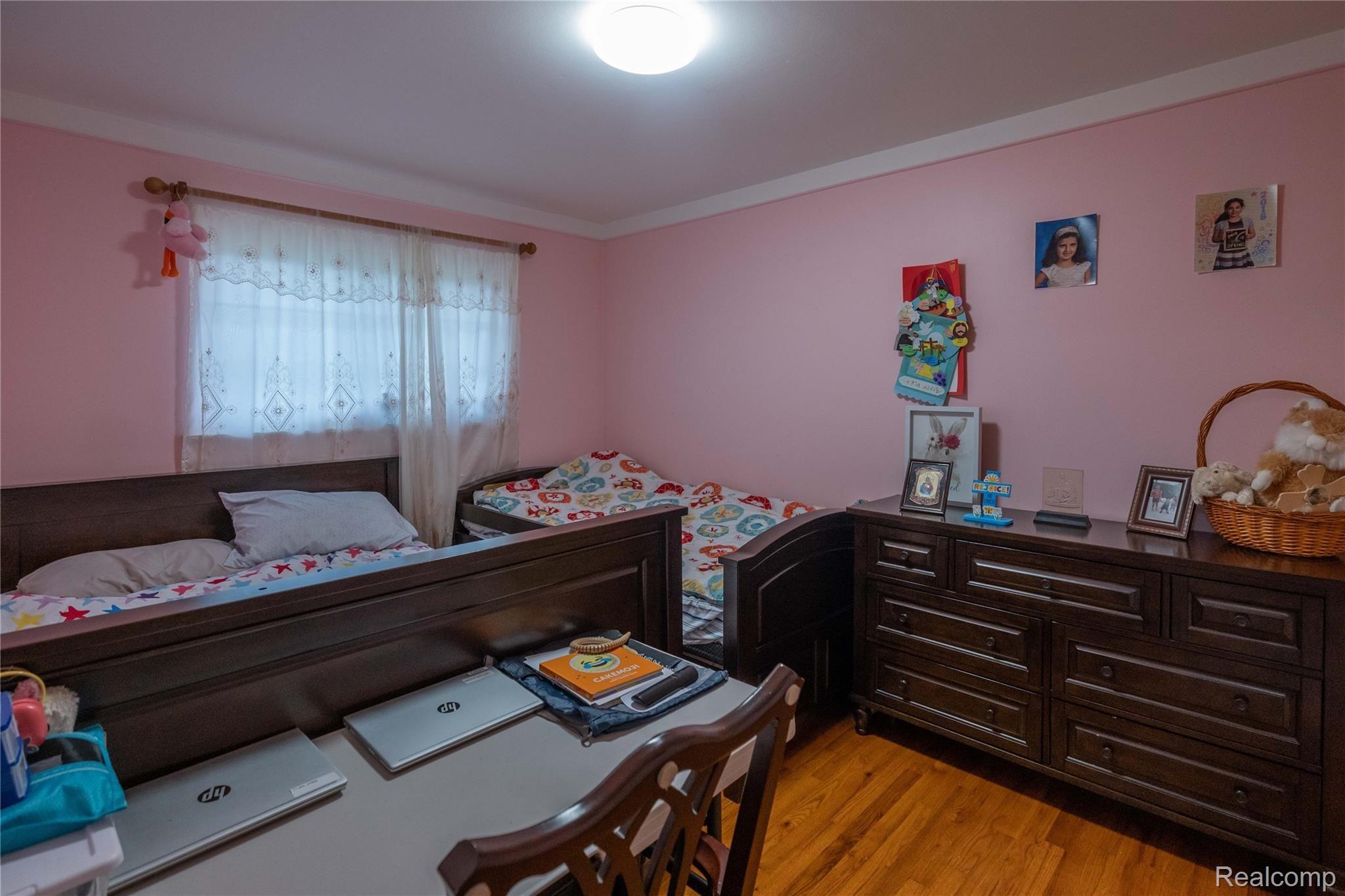 30017 Hayes Road Warren, MI 48088 - Photo 21 of 37 Hayes 30017-21.jpg