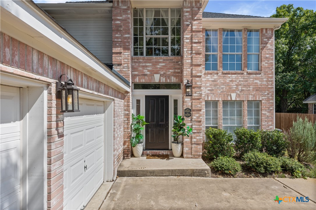 1710 Greening Way Leander, TX 78641 - Photo 39 of 47 a house view with a outdoor space