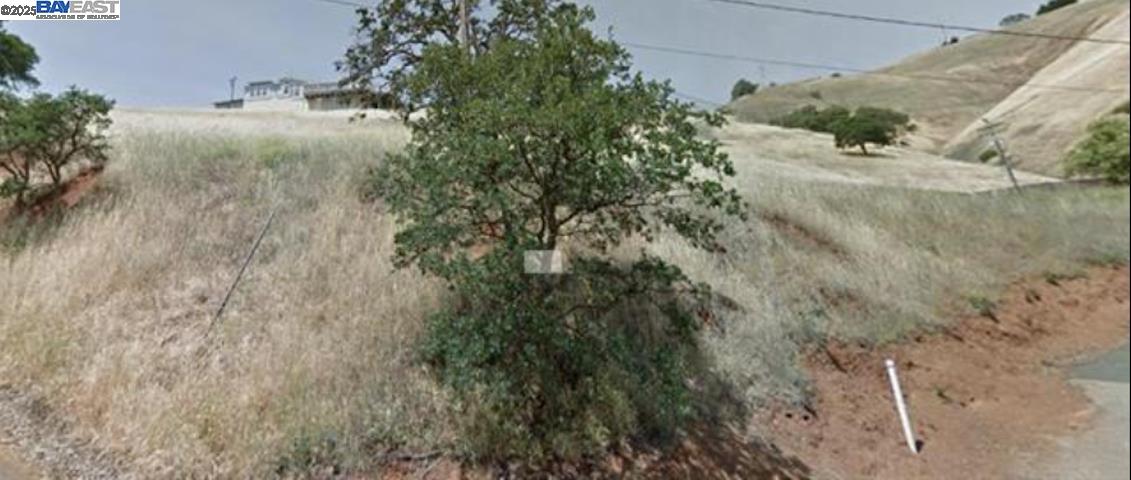 7720 Verna Way Lucerne, CA 95458 - Photo 6 of 10 a view of a yard in a yard