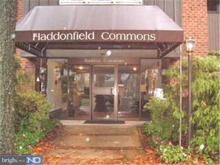 53 Haddonfield Cmns Haddonfield, NJ 08033 - Photo 1 of 12 Exterior Front