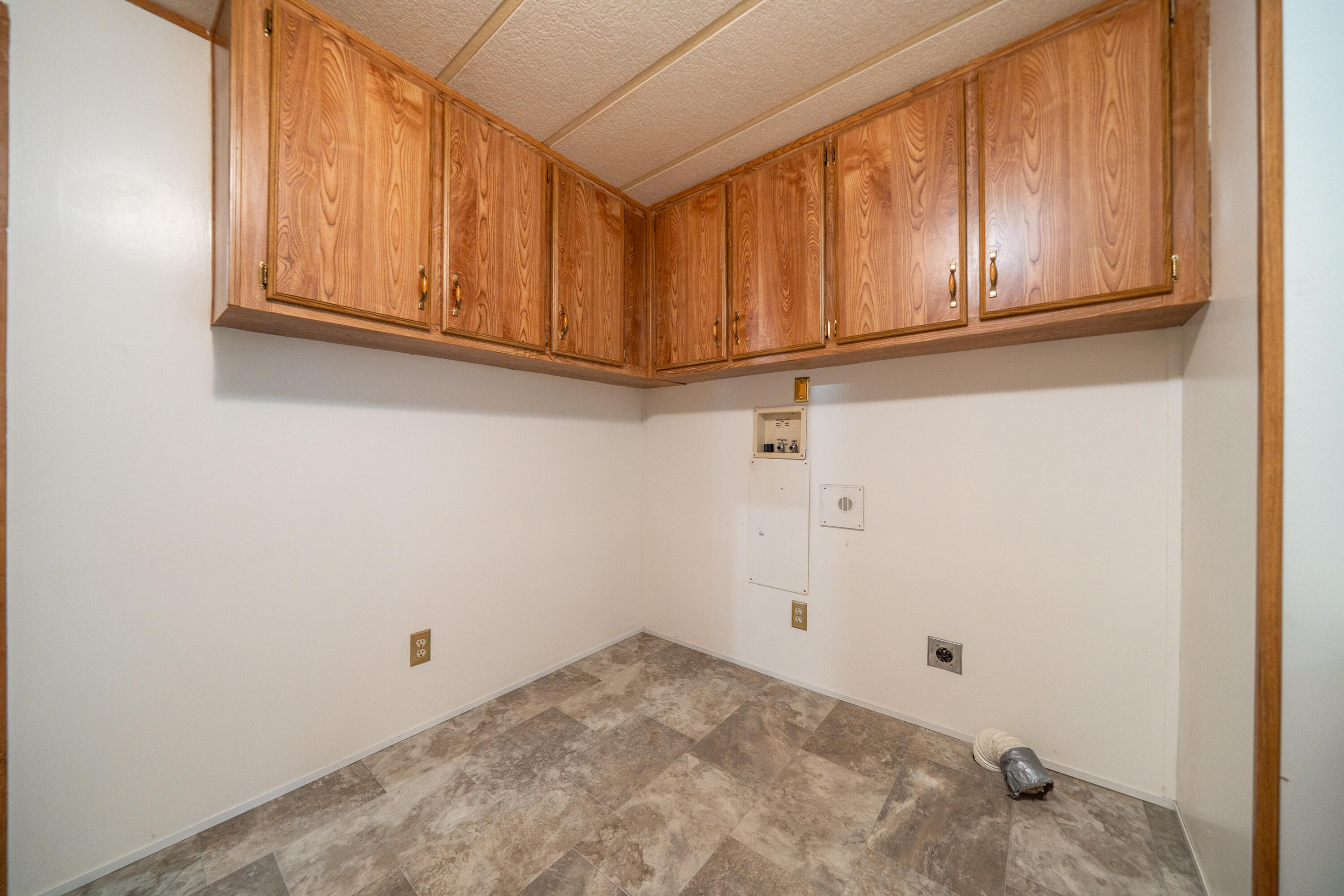 1350 Aztec Path, Unit 229 Redding, CA 96003 - Photo 23 of 34 1350 Aztec Path-31