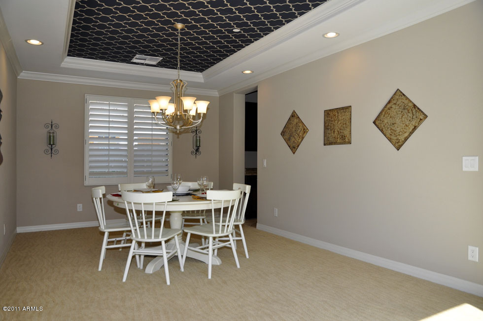 16178 West Granada Road Goodyear, AZ 85395 - Photo 11 of 37 Dining Area