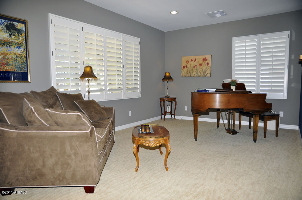 16178 West Granada Road Goodyear, AZ 85395 - Photo 8 of 37 Living Room