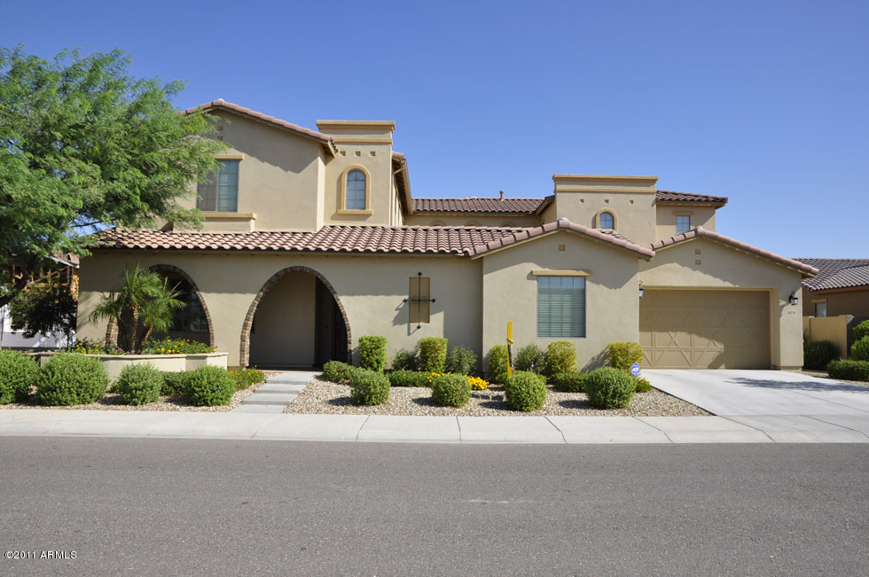 16178 West Granada Road Goodyear, AZ 85395 - Photo 9 of 37 Front