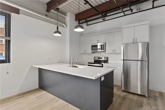 $2,300 | 189 North Main Street, Unit 6, Port Chester, NY 10573