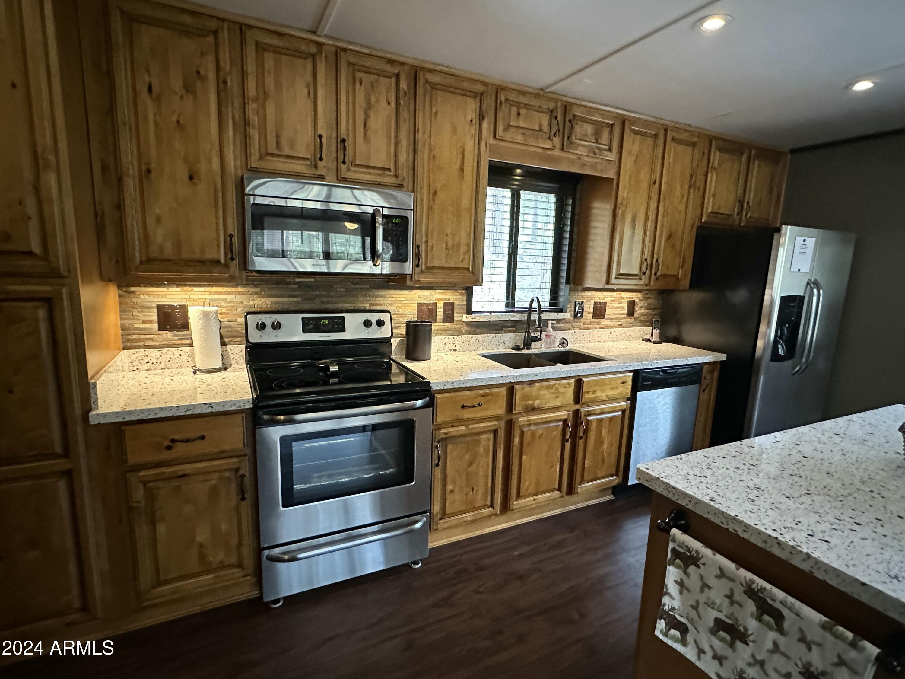 260 West Draw Loop Payson, AZ 85541 - Photo 19 of 23 kitchen