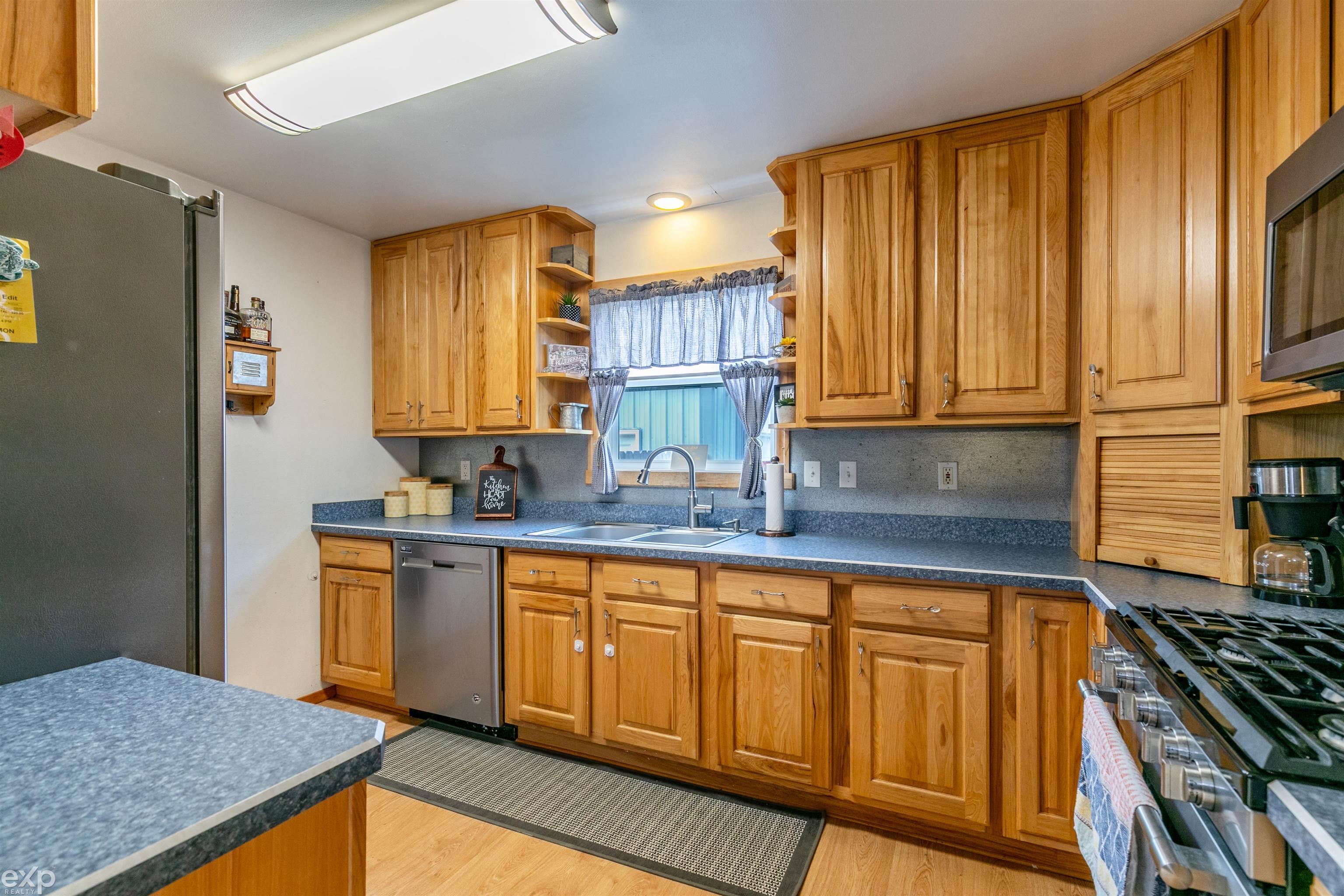 8128 Wiseman Road Lambertville, MI 48144 - Photo 19 of 41 50149023-f0118890-666f-4071-a31b-1d767ad6ffff.JPG