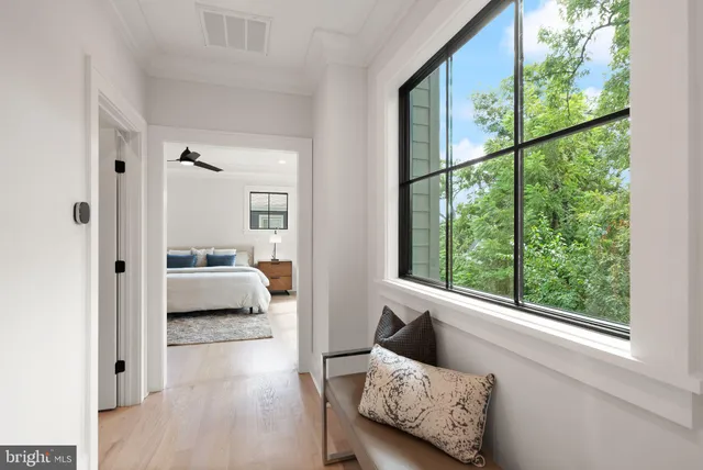 $2,745,000 | 112 North Highland Street, Arlington, VA 22201