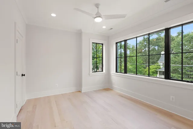 $2,745,000 | 112 North Highland Street, Arlington, VA 22201