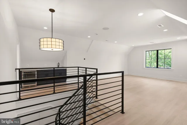 $2,745,000 | 112 North Highland Street, Arlington, VA 22201