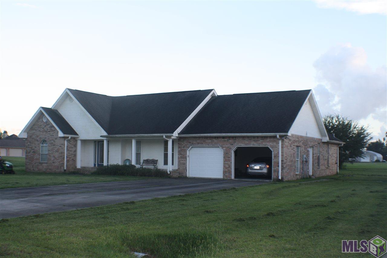 135 Magnolia Street Raceland, LA 70394 - Photo 1 of 15 Main View