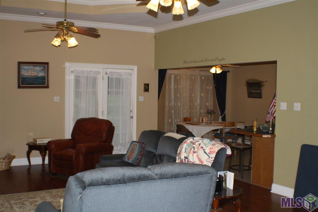 135 Magnolia Street Raceland, LA 70394 - Photo 4 of 15