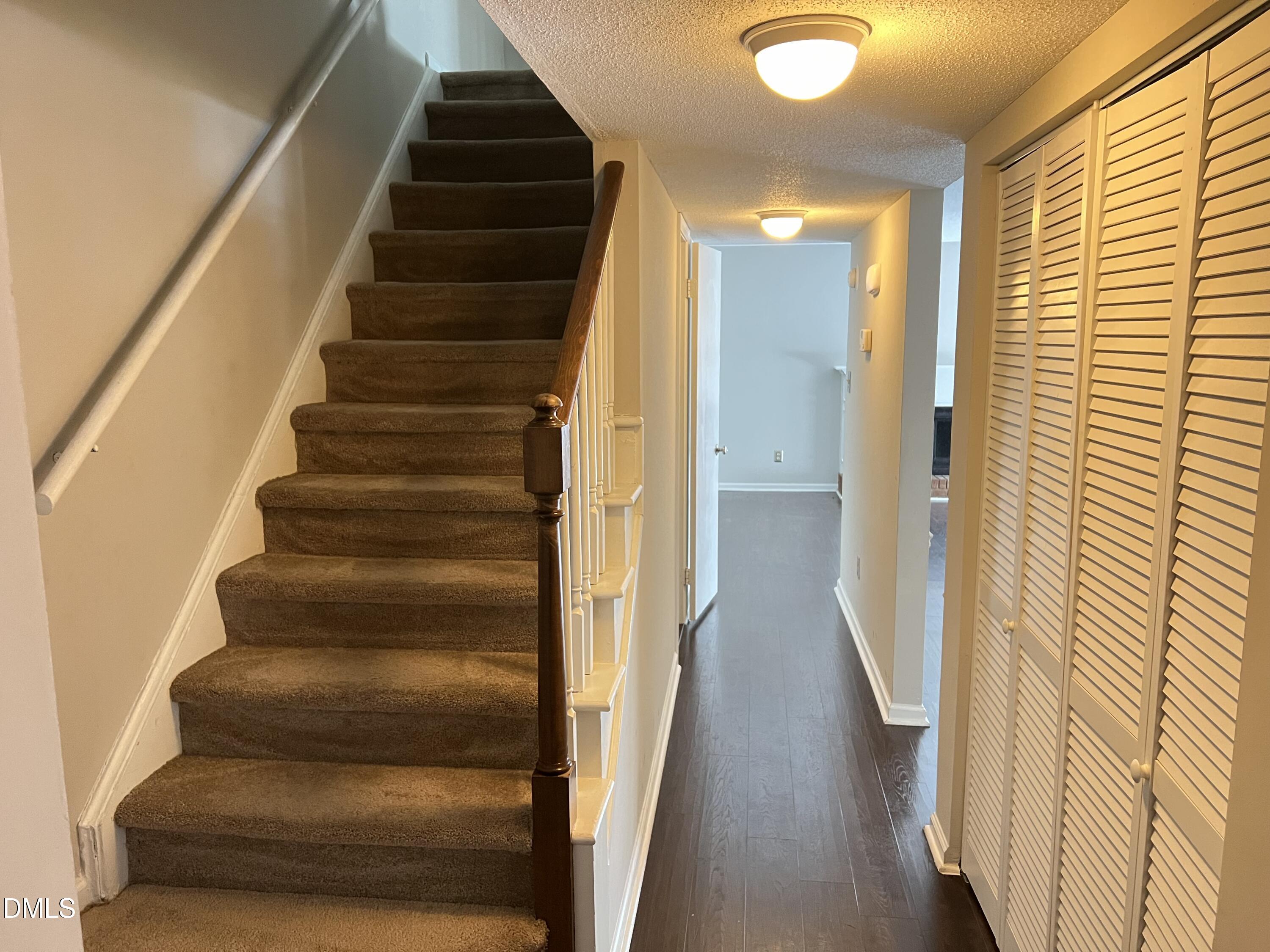 1333 Springlawn Court Raleigh, NC 27609 - Photo 2 of 14 IMG_4700