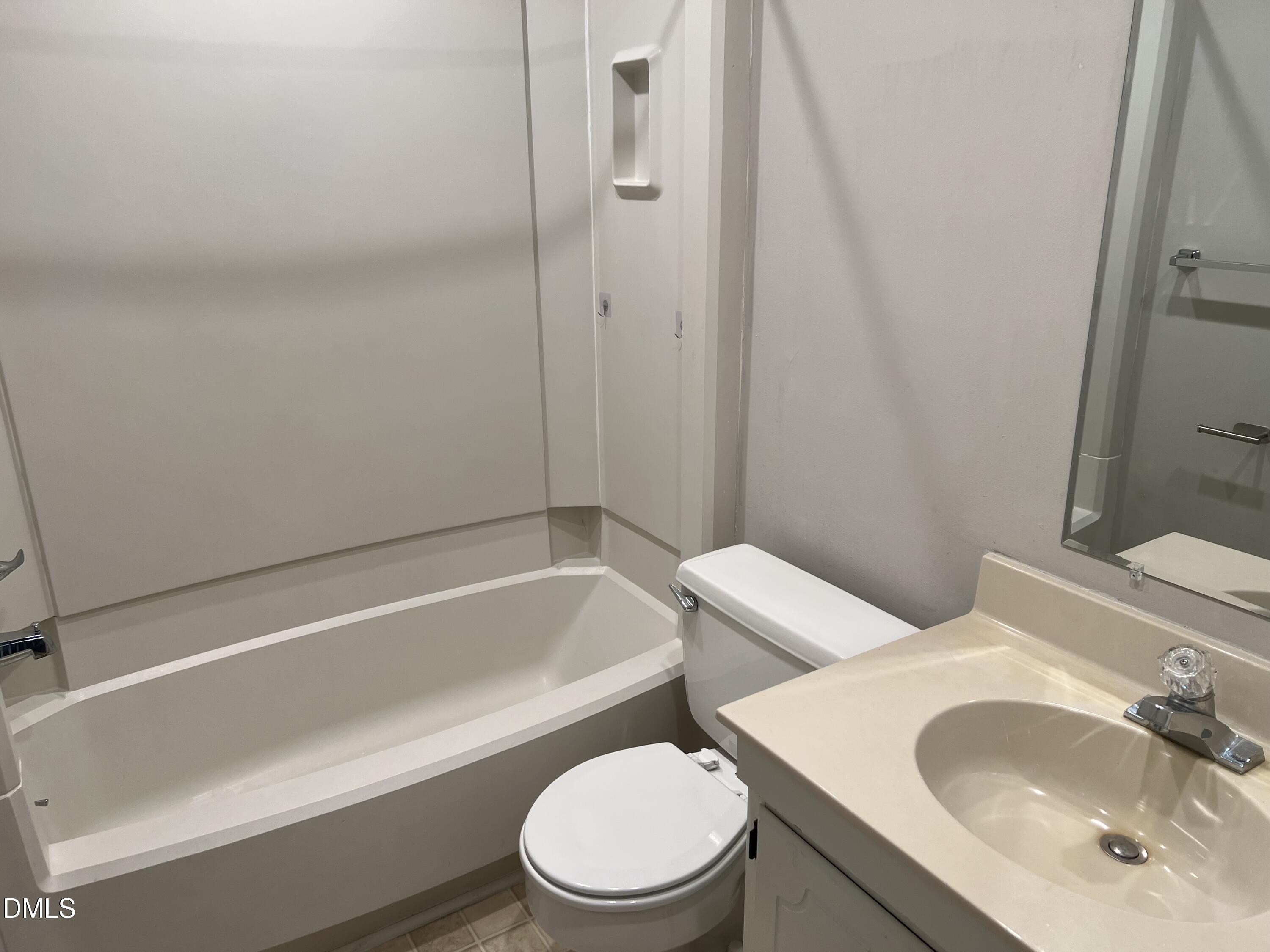 1333 Springlawn Court Raleigh, NC 27609 - Photo 10 of 14 IMG_4708