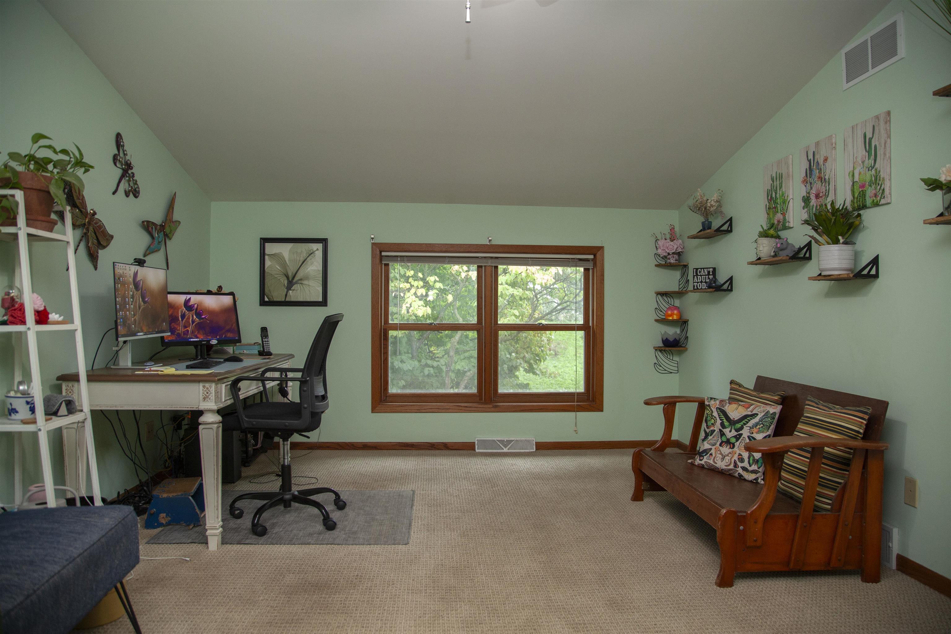 400 Oak Valley Road Mount Horeb, WI 53572 - Photo 22 of 52 Gallery Image 22