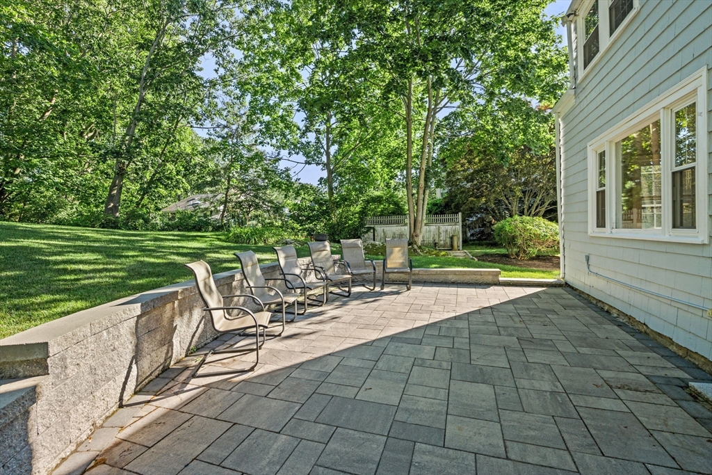 335 Puritan Road Swampscott, MA 01907 - Photo 38 of 42 Gallery Image 38