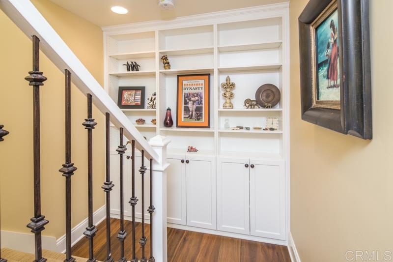 745 Neptune Avenue Encinitas, CA 92024 - Photo 10 of 25