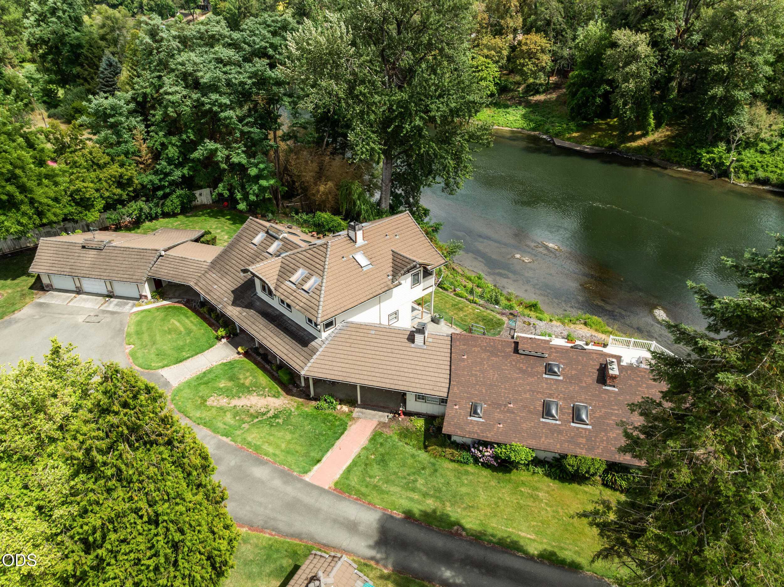 5061 Lower River Road Grants Pass, OR 97526 - Photo 58 of 63