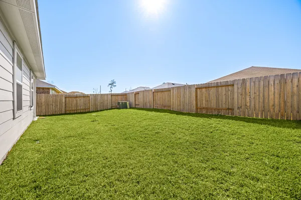 $1,950 | 23815 Hilltop Canyon Ln Spring, Spring, TX 77373
