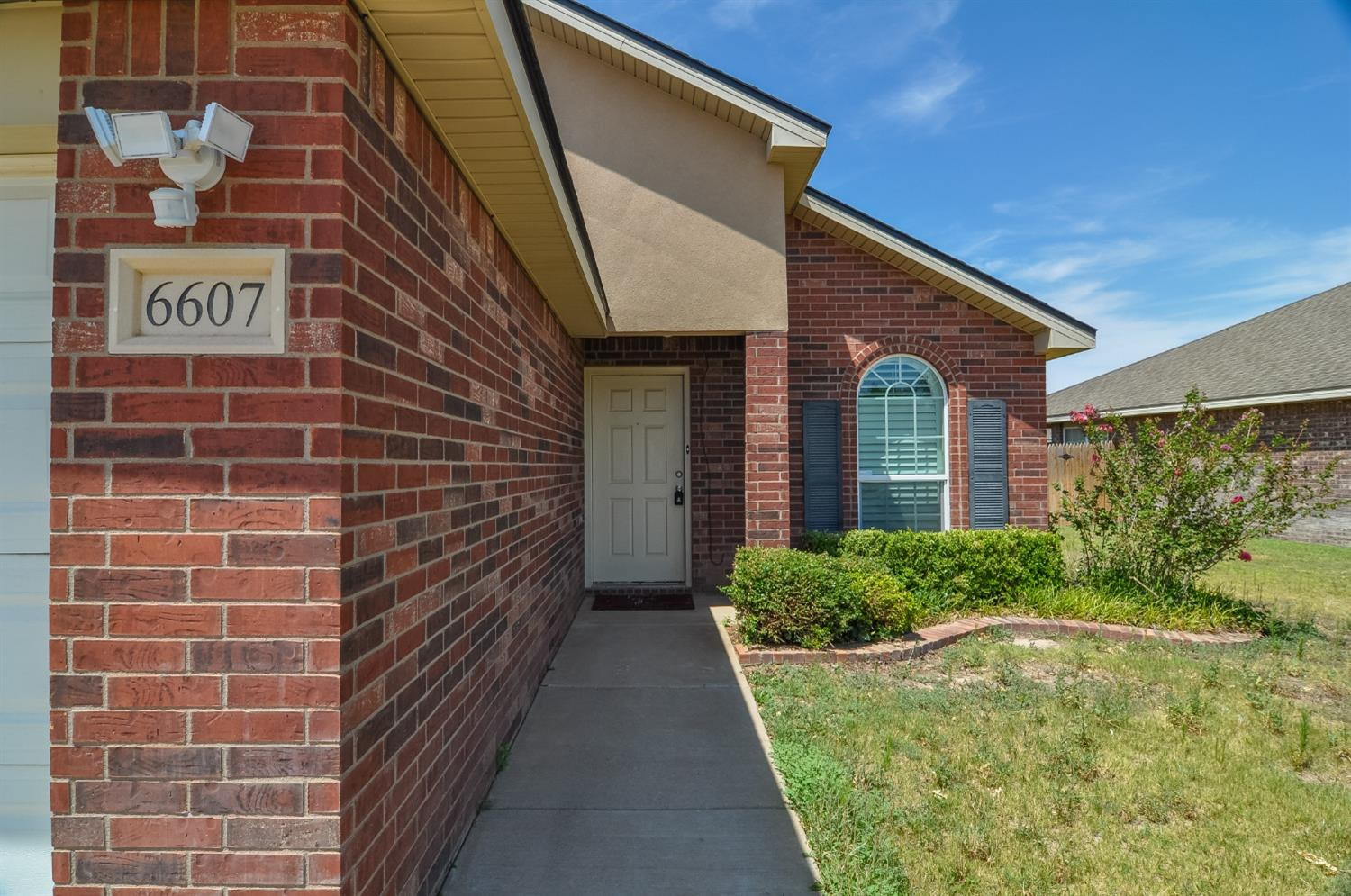 6607 35th Street Lubbock, TX 79407 - Photo 4 of 34 Photo 4