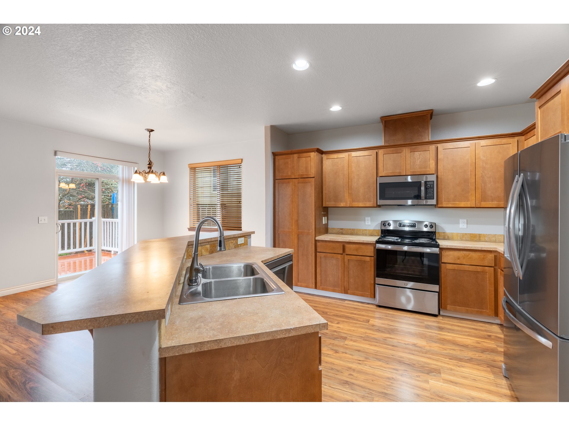 40311 Therese Street Sandy, OR 97055 - Photo 2 of 29 Gallery Image 2