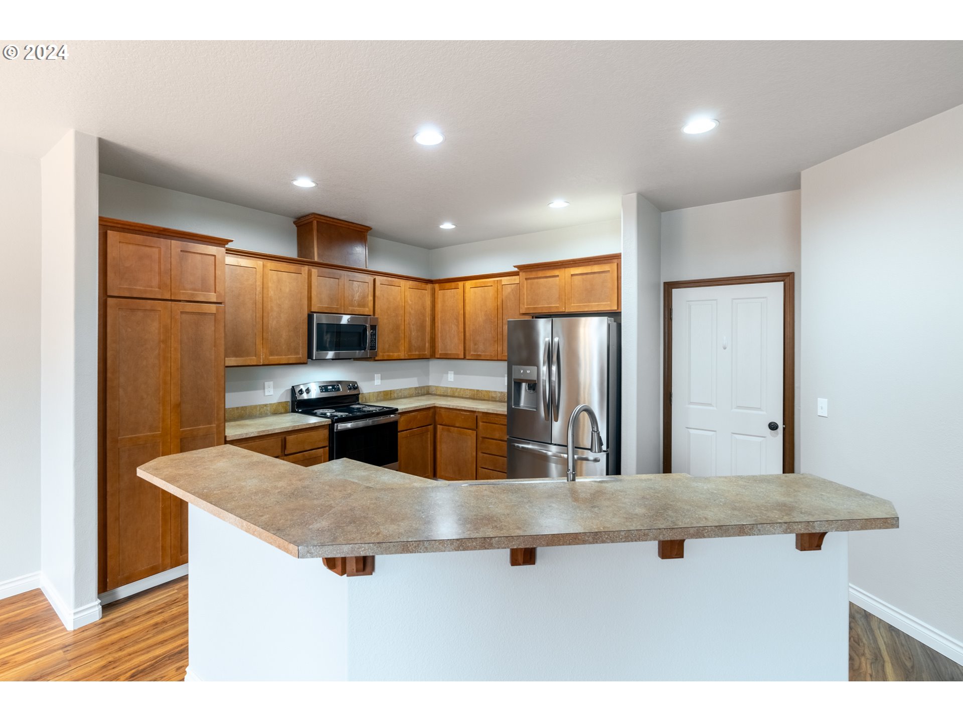 40311 Therese Street Sandy, OR 97055 - Photo 3 of 29 Gallery Image 3