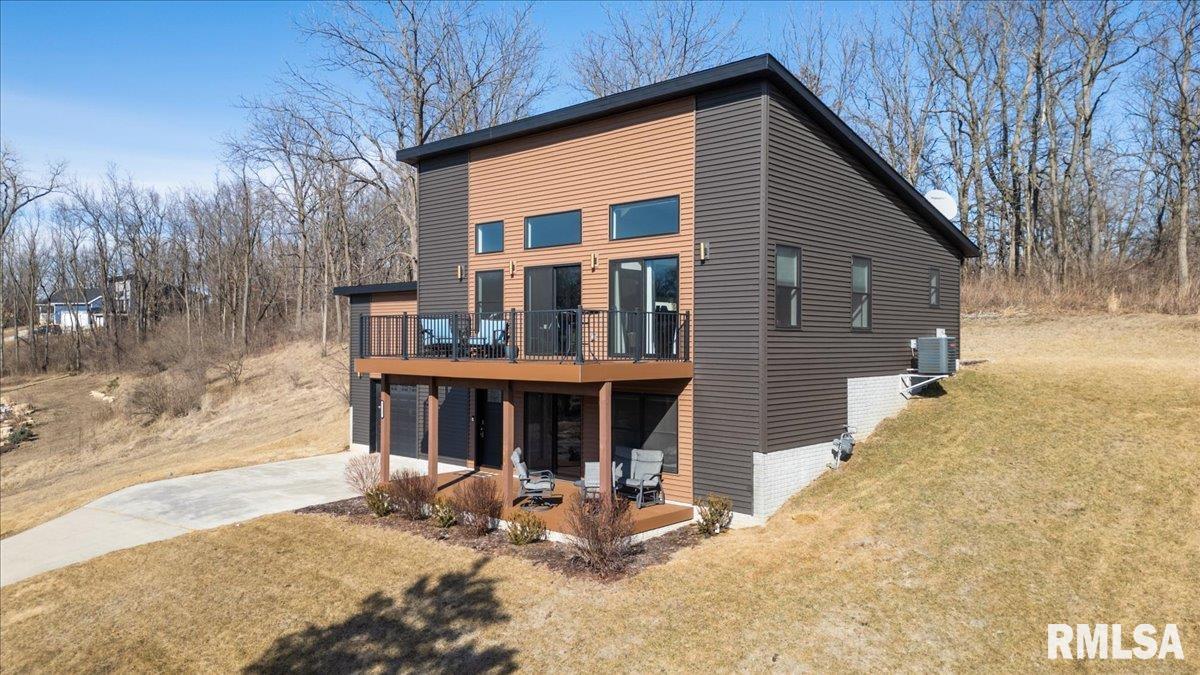 1157 Waverly Road Davenport, IA 52804 - Photo 42 of 48 Gallery Image 42
