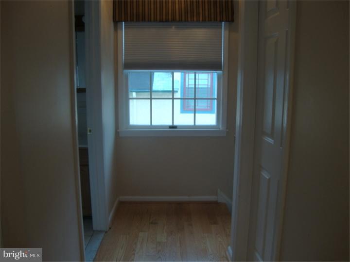 406 Tasker Street Ridley Park, PA 19078 - Photo 12 of 21 Hallway