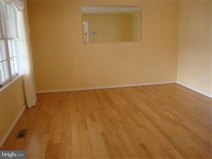 406 Tasker Street Ridley Park, PA 19078 - Photo 3 of 21 Living Room