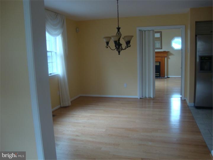 406 Tasker Street Ridley Park, PA 19078 - Photo 6 of 21 Dining Room