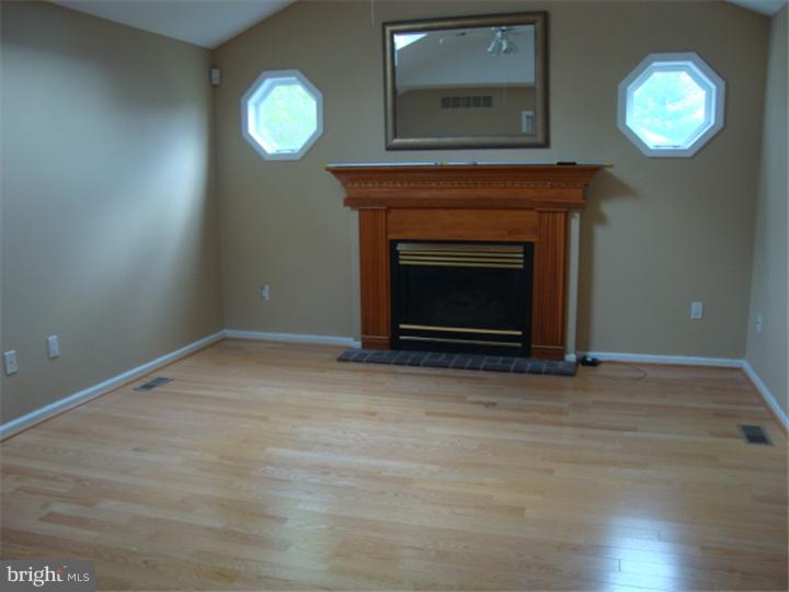 406 Tasker Street Ridley Park, PA 19078 - Photo 8 of 21 Family Room