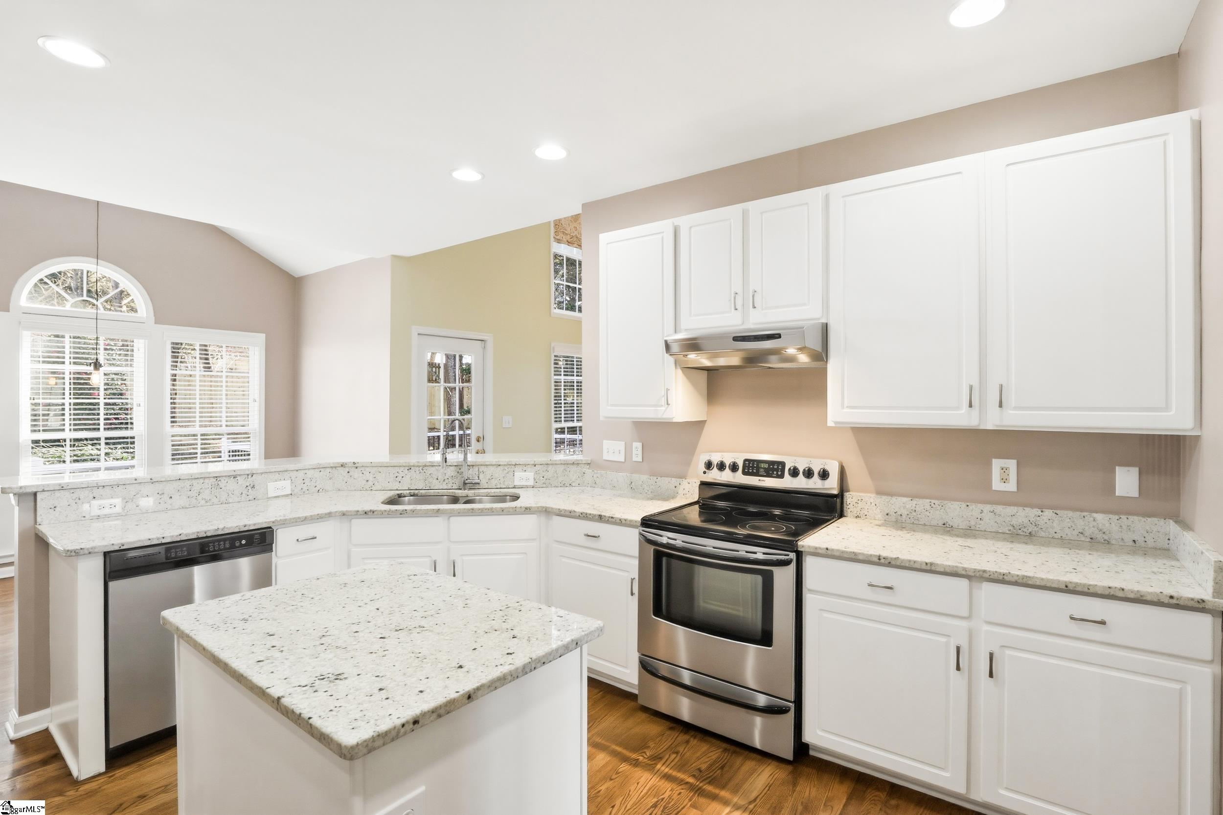 10 Bentley Way Greer, SC 29650 - Photo 13 of 43