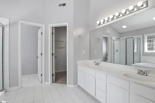 $517,700 | 10 Bentley Way, Greer, SC 29650