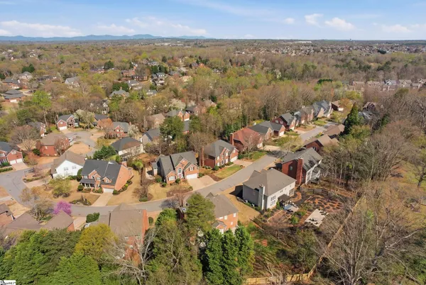 $517,700 | 10 Bentley Way, Greer, SC 29650