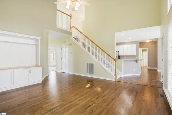 $517,700 | 10 Bentley Way, Greer, SC 29650