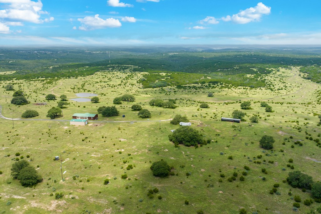 3814 Ranch Road Mountain Home, TX 78058 - Photo 11 of 44 Gallery Image 11