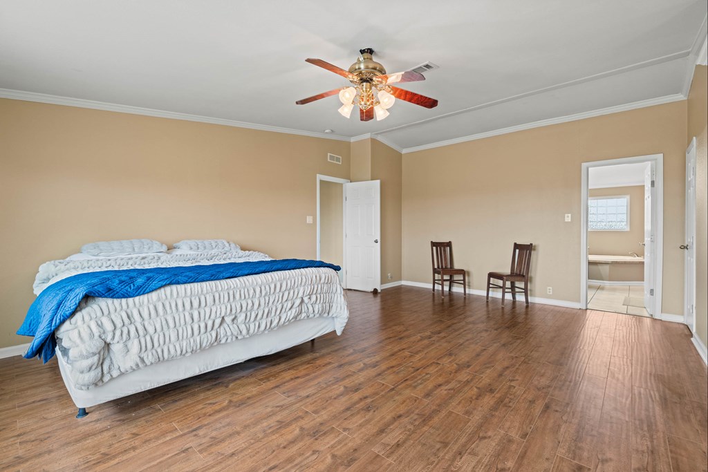 3814 Ranch Road Mountain Home, TX 78058 - Photo 19 of 44 Gallery Image 19