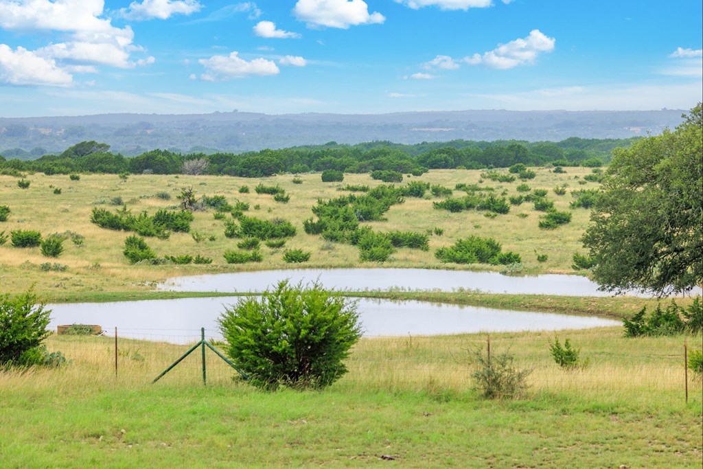 3814 Ranch Road Mountain Home, TX 78058 - Photo 35 of 44 Gallery Image 35
