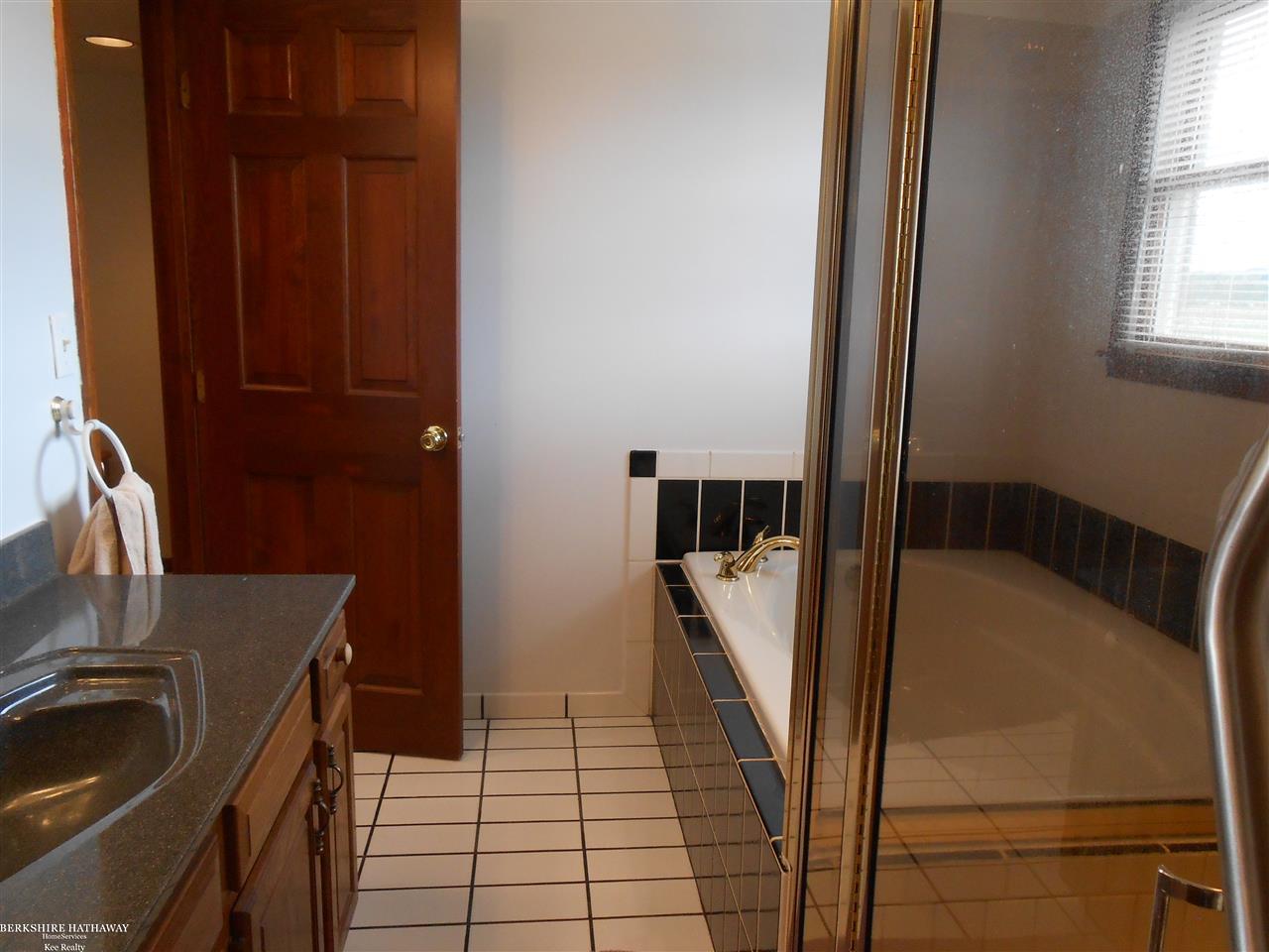 4655 Capac Road Capac, MI 48014 - Photo 21 of 35 Master Bath