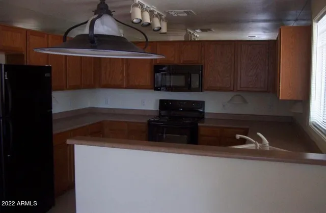 $2,395 | 12409 North 122nd Avenue, El Mirage, AZ 85335