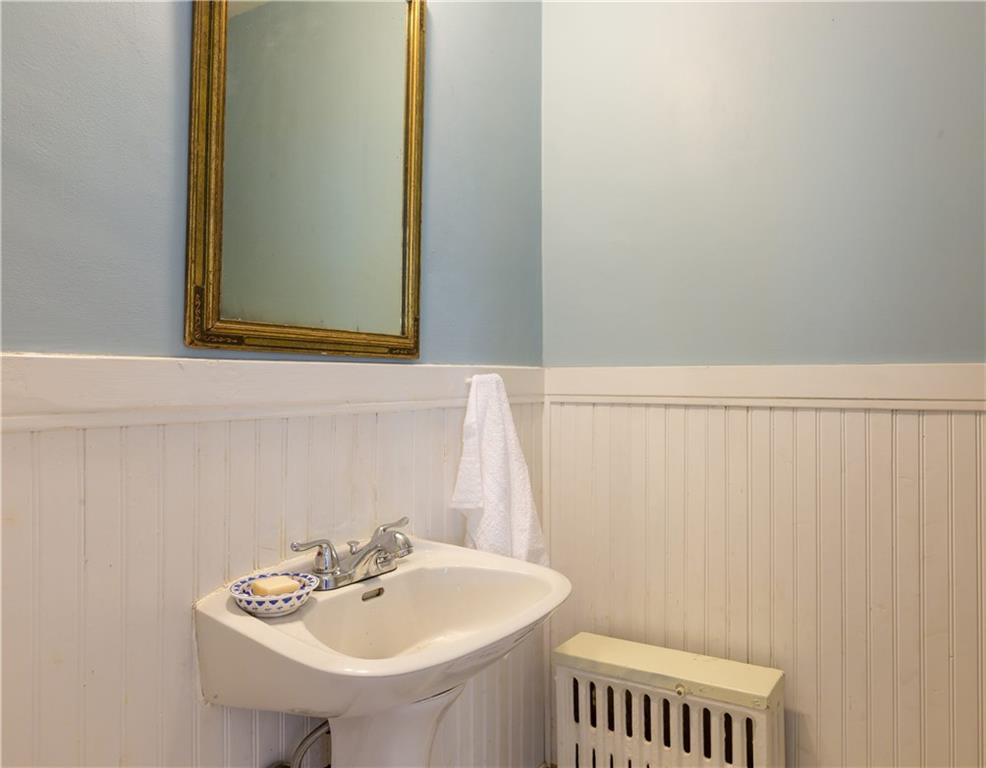 19 Johnson Road Falmouth, ME 04105 - Photo 15 of 34 Photo