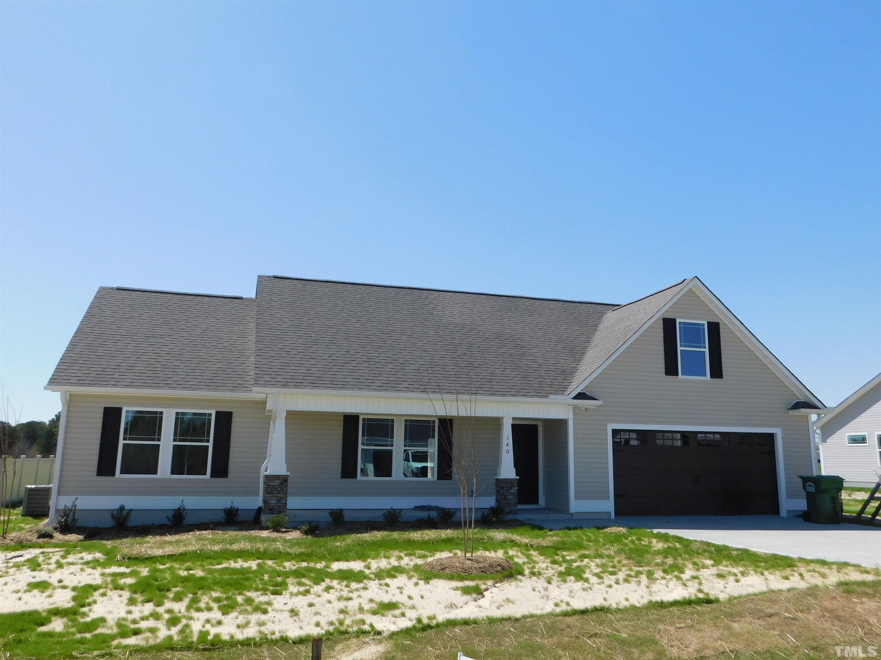 140 Touchdown Way Benson, NC 27504 - Photo 3 of 24 Gallery Image 3