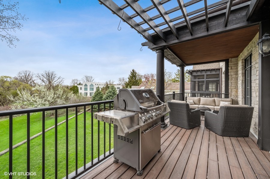 1884 Old Willow Road, Unit 2B Northfield, IL 60093 - Photo 16 of 17 a view of roof deck with furniture