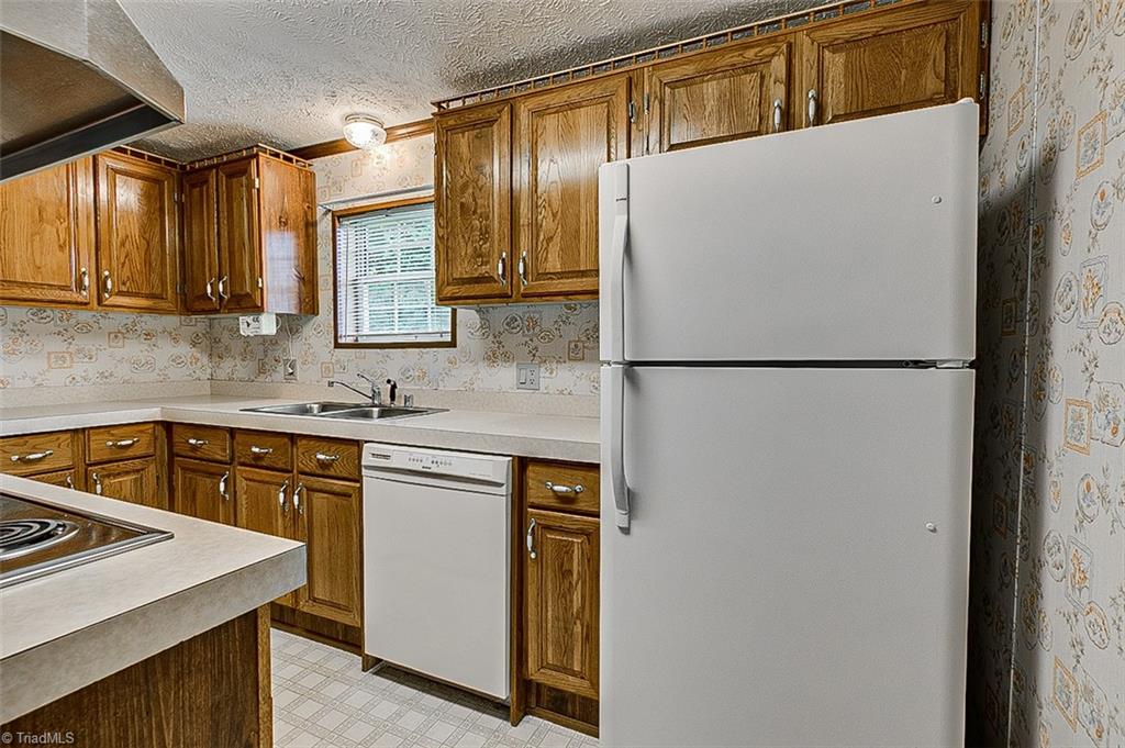 1505 Patterson Grove Road Ramseur, NC 27316 - Photo 18 of 48 Gallery Image 18