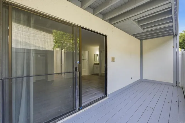 $650,000 | 2388 Altisma Way, Unit 10 OR K, Carlsbad, CA 92009