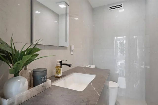 $5,650,000 | 6178 9th Ave Circle Northeast, Bradenton, FL 34212