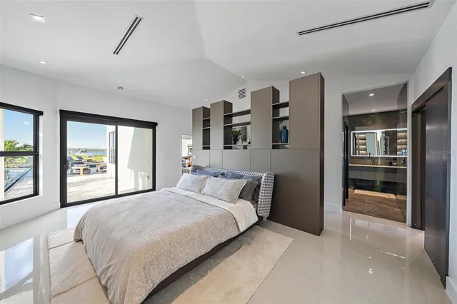 $5,650,000 | 6178 9th Ave Circle Northeast, Bradenton, FL 34212