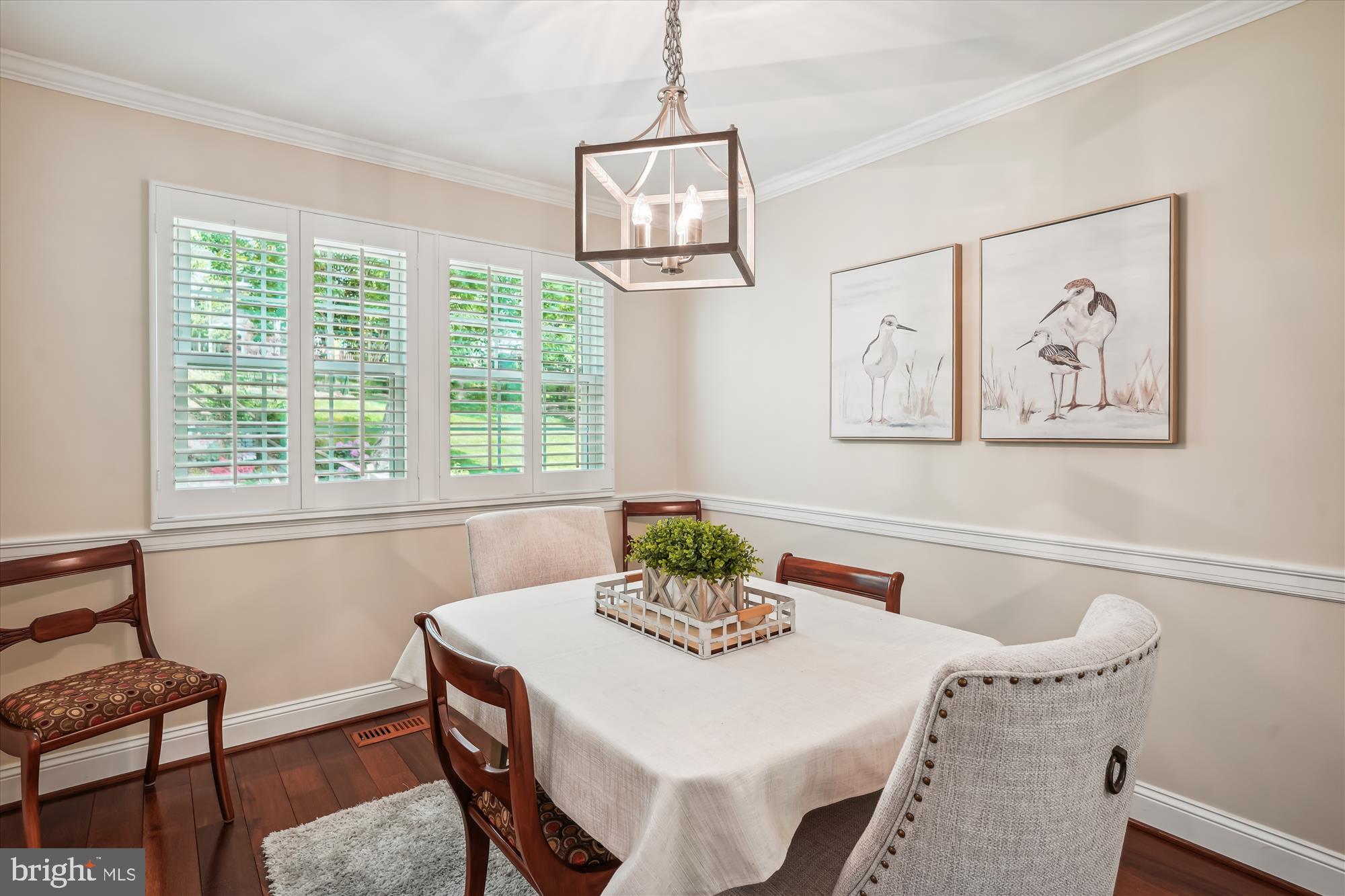 924 Pointer Ridge Drive Gaithersburg, MD 20878 - Photo 17 of 85 Dining Room Features Crown Molding & Chair Rail