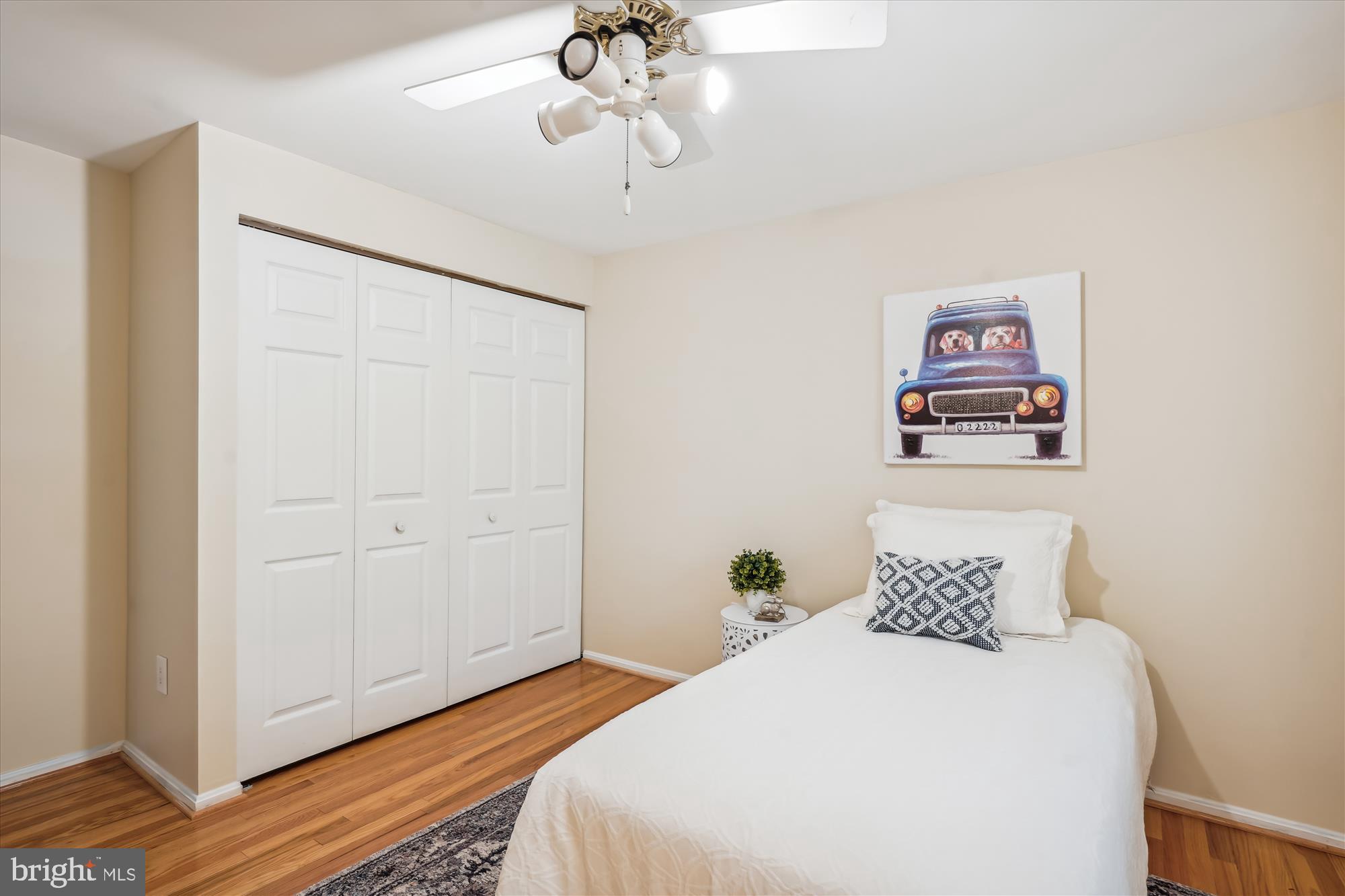 924 Pointer Ridge Drive Gaithersburg, MD 20878 - Photo 43 of 85 4th Bedroom w/Double Closet
