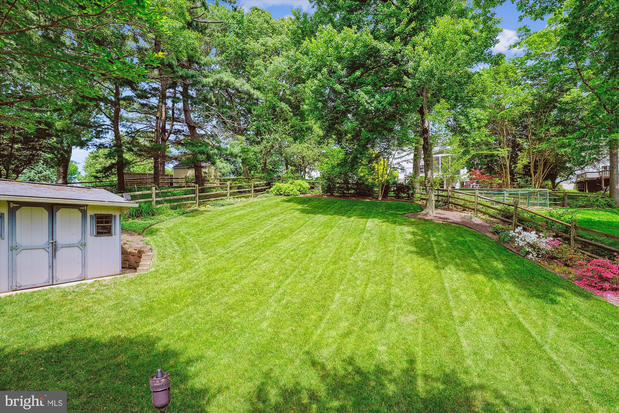 924 Pointer Ridge Drive Gaithersburg, MD 20878 - Photo 6 of 85 .3 Acre Lot with Fully Fenced Backyard